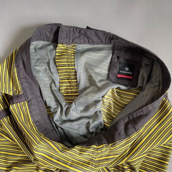 VICTORINOX Gray Yellow Striped Swim Board Shorts Men’s Size XL - Picture 6 of 12